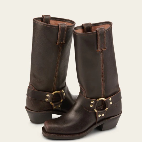 Frye 12R 160th Anniversary Boot - Picture 2 of 5